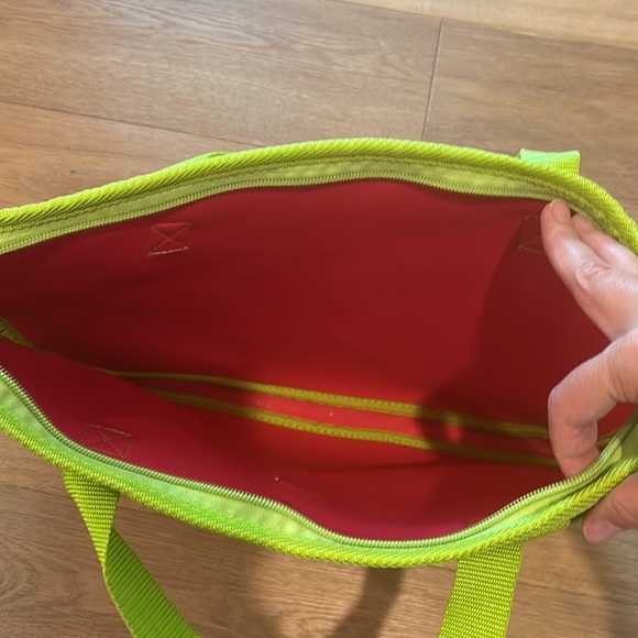 Lilly Pulitzer Laptop Sleeve - Picture 4 of 7